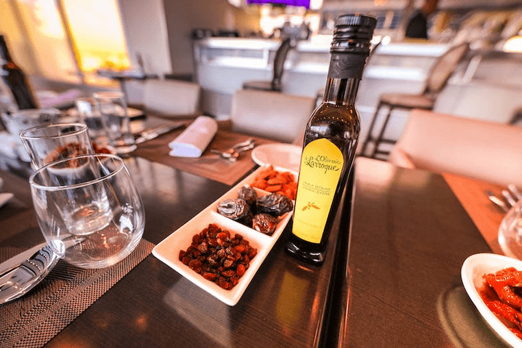 Table with Olive Oil